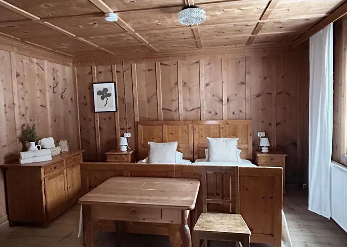 Alpenglueck بيت للعطل *